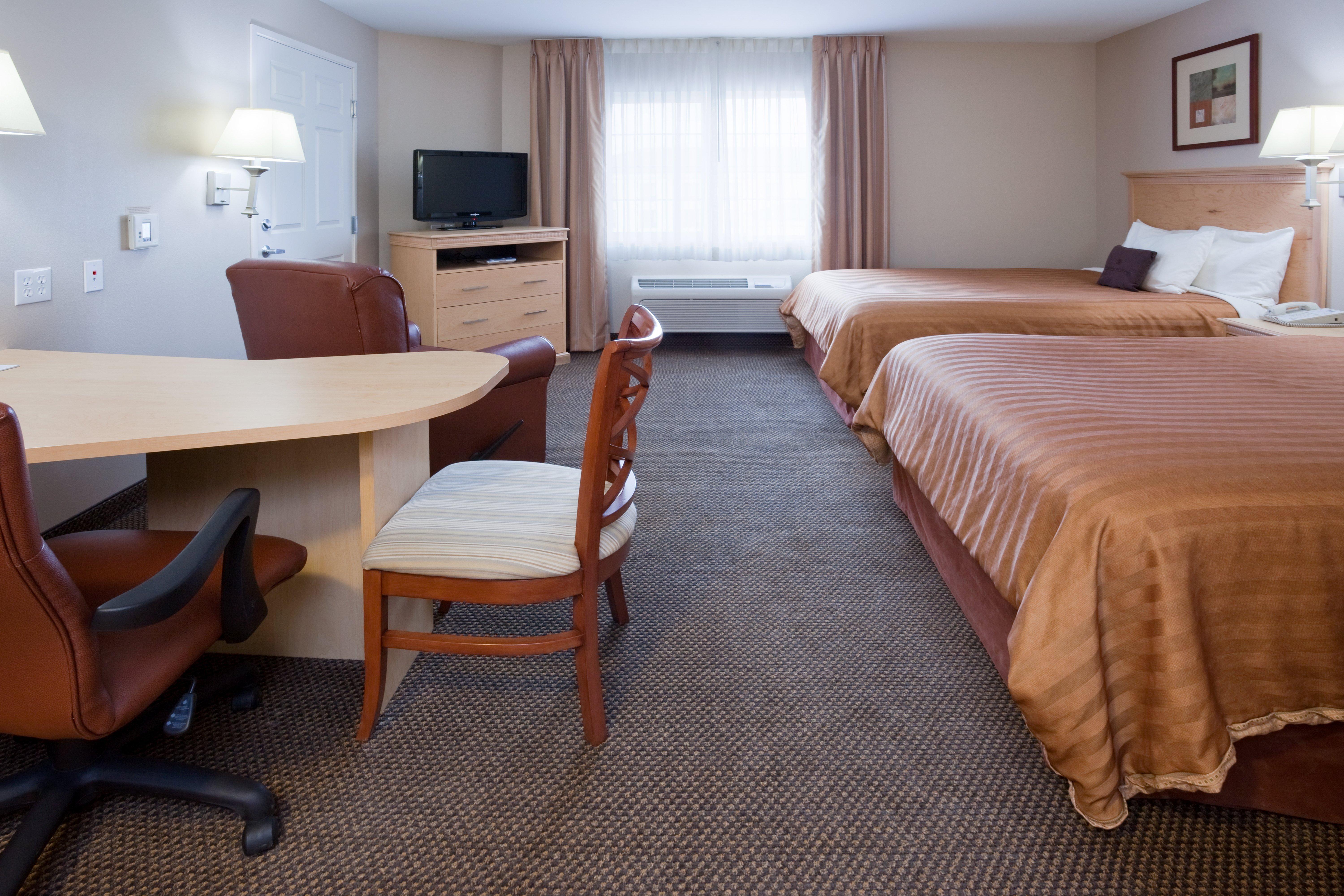 Candlewood Suites Milwaukee Brown Deer, An Ihg Hotel Екстер'єр фото